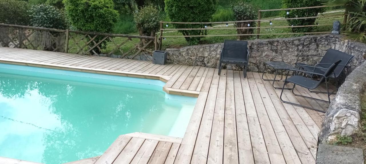 Les Gites Du Hameau Avec Piscine Castelnau-sur-Gupie Экстерьер фото